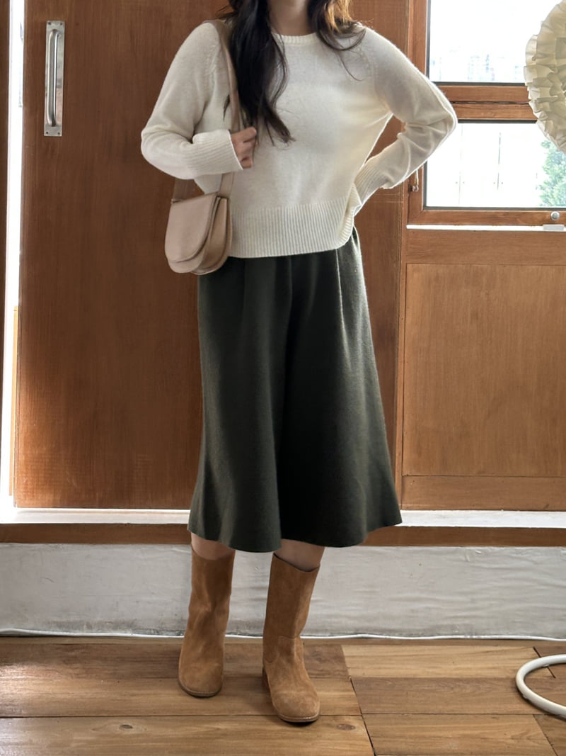 There By - Korean Women Fashion - #womensfashion - Knit Bermuda Shorts - 4