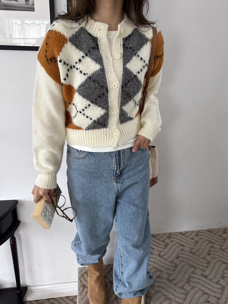 There By - Korean Women Fashion - #pursuepretty - Milk Argyle Cardigan - 8