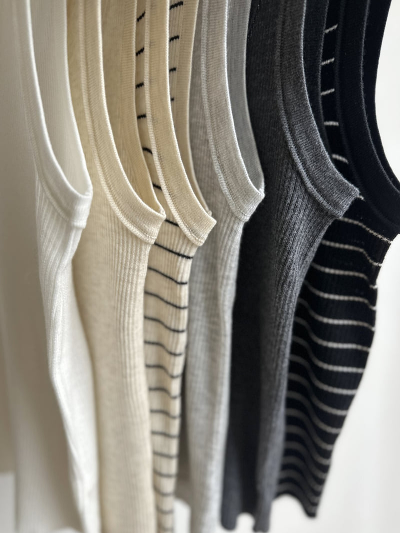 There By - Korean Women Fashion - #romanticstyle - Olsen Knit Sleeveless - 9