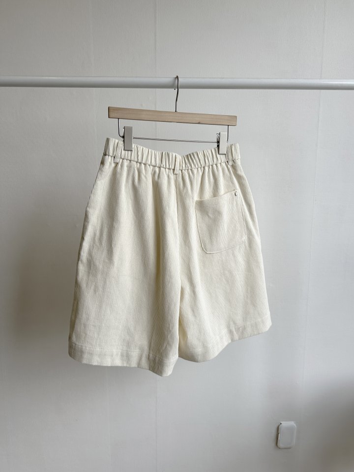There By - Korean Women Fashion - #thelittlethings - Nick Corduroy Half Pants - 11