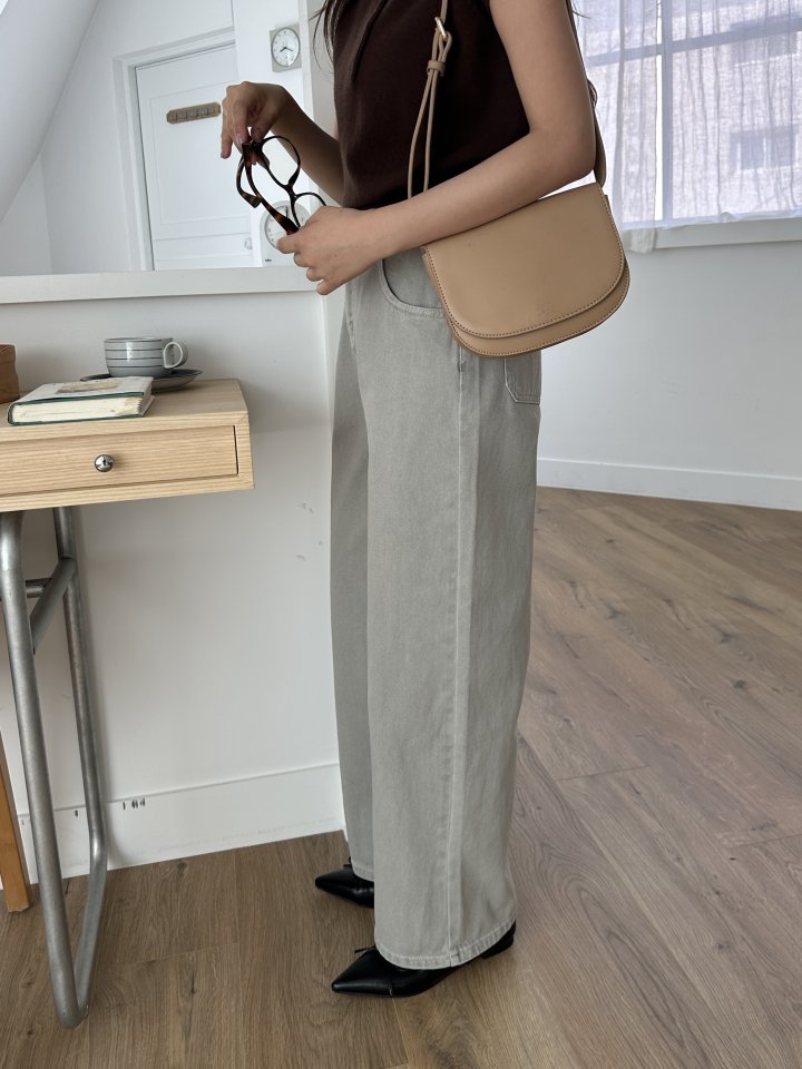 There By - Korean Women Fashion - #thelittlethings - Washing Denim Pants - 5