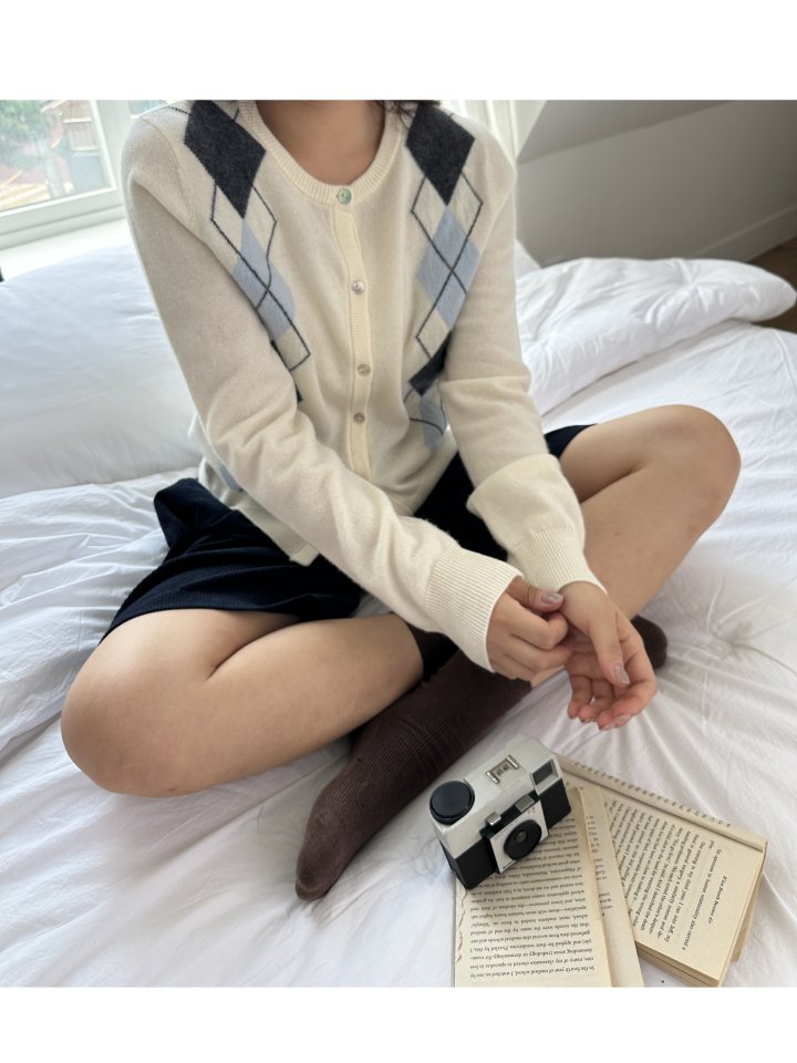 There By - Korean Women Fashion - #vintageinspired - Wool Argyle Cardigan - 3