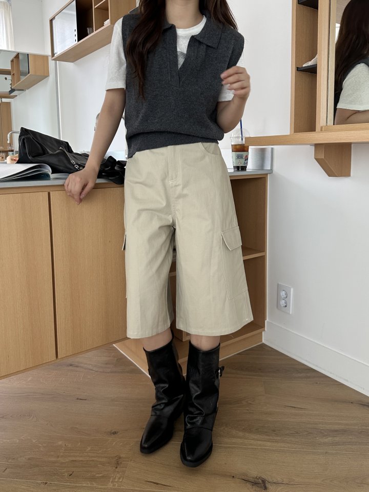 There By - Korean Women Fashion - #womensfashion - Pocket Bermuda Pants - 11