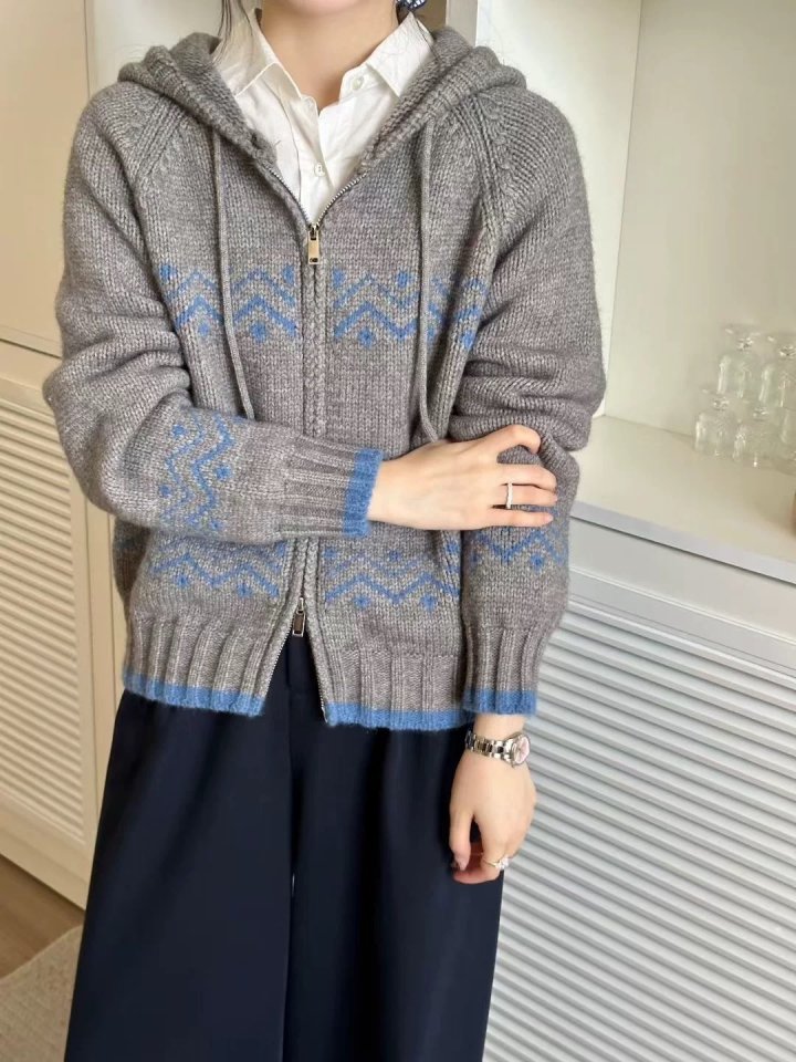 Theres - Korean Women Fashion - #momslook - Hooded Zip-Up - 3
