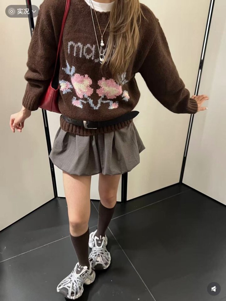 Theres - Korean Women Fashion - #momslook - Floral Knit - 2