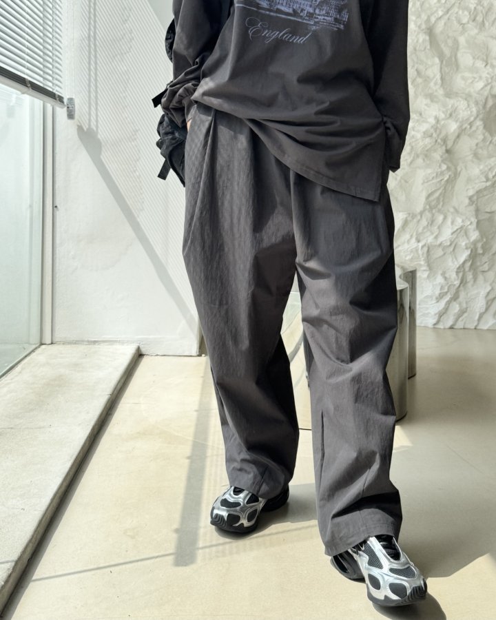 Theres - Korean Women Fashion - #vintagekidsstyle - Rustling Fabric Pants - 4