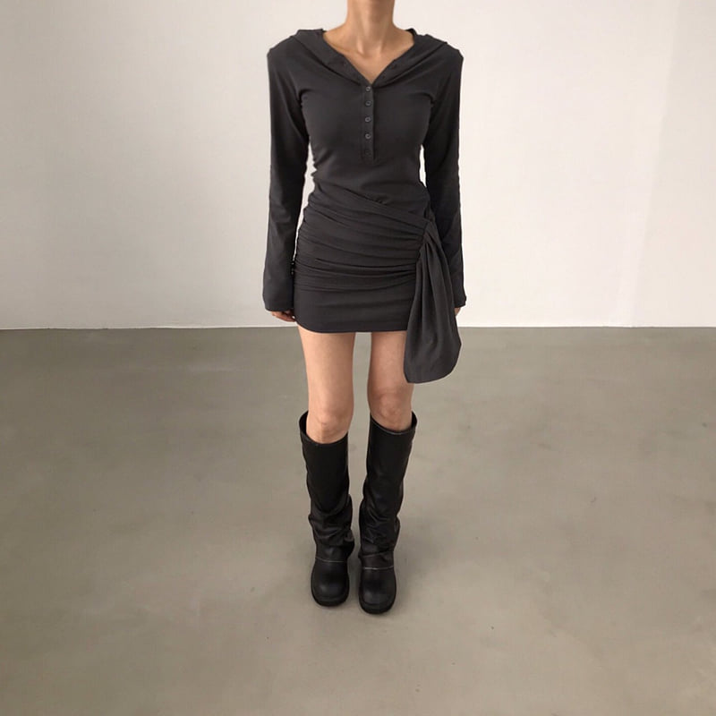 Twomoon - Korean Women Fashion - #momslook - Crow Hood One-piece - 2