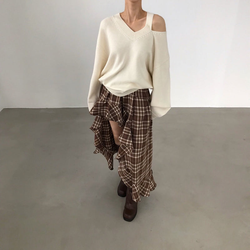 Twomoon - Korean Women Fashion - #womensfashion - Double V Knit - 10