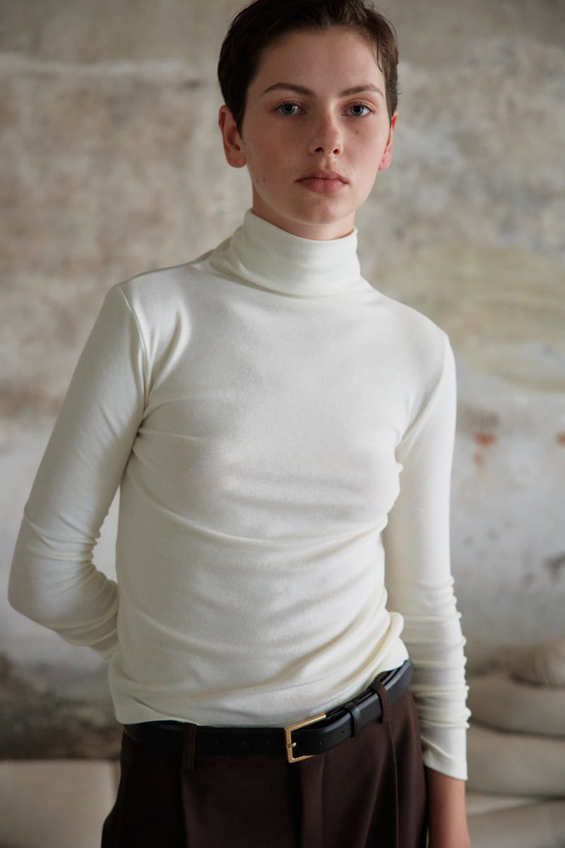 Understanding - Korean Women Fashion - #womensfashion - Neck Shirring Detail Top - 3
