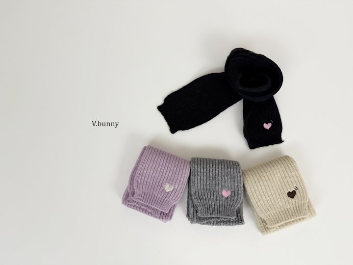 V Bunny - Korean Children Fashion - #magicofchildhood - Heart Embroidery Muffler - 3