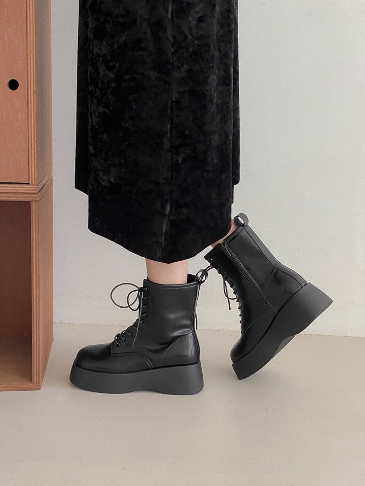 Vade - Korean Women Fashion - #momslook - Half Mid Square Walker Boots - 5