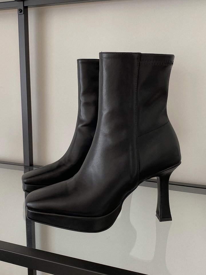Vade - Korean Women Fashion - #momslook - Walker Heel Span Ankle Boots - 2