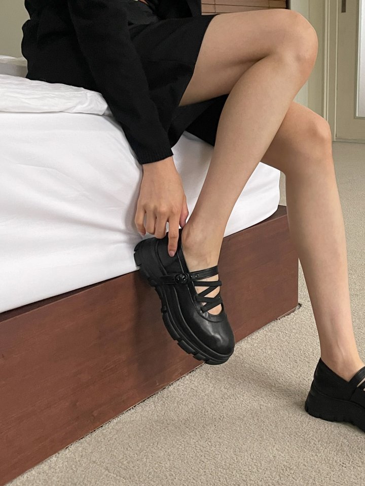 Vade - Korean Women Fashion - #momslook - Unique Mary Jane Loafers
