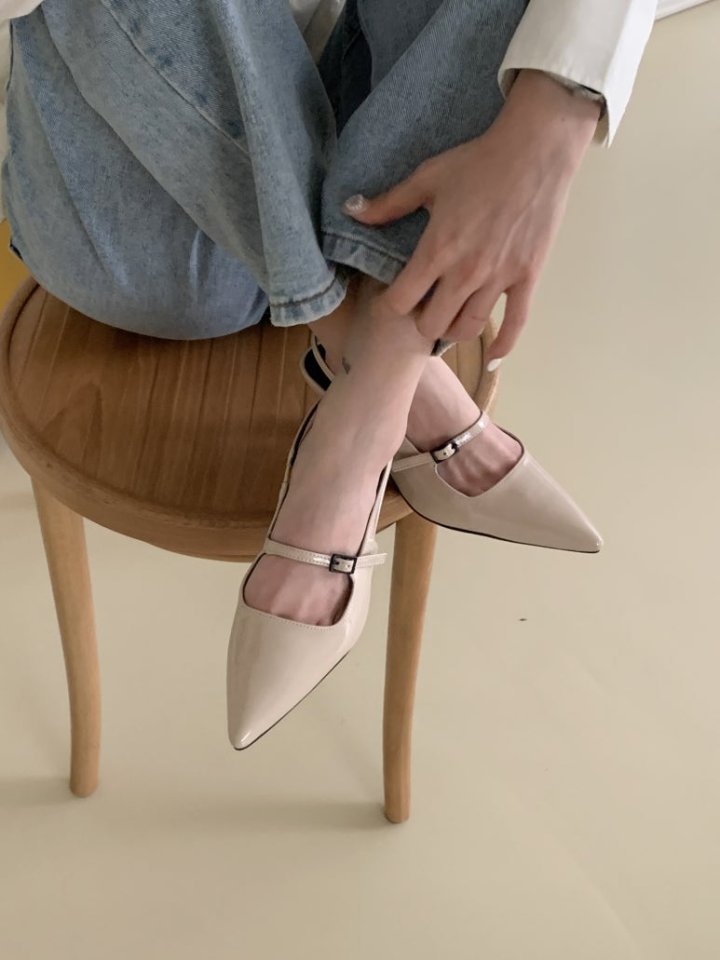 Vade - Korean Women Fashion - #momslook - Stiletto Heel Slingback Sandals - 2