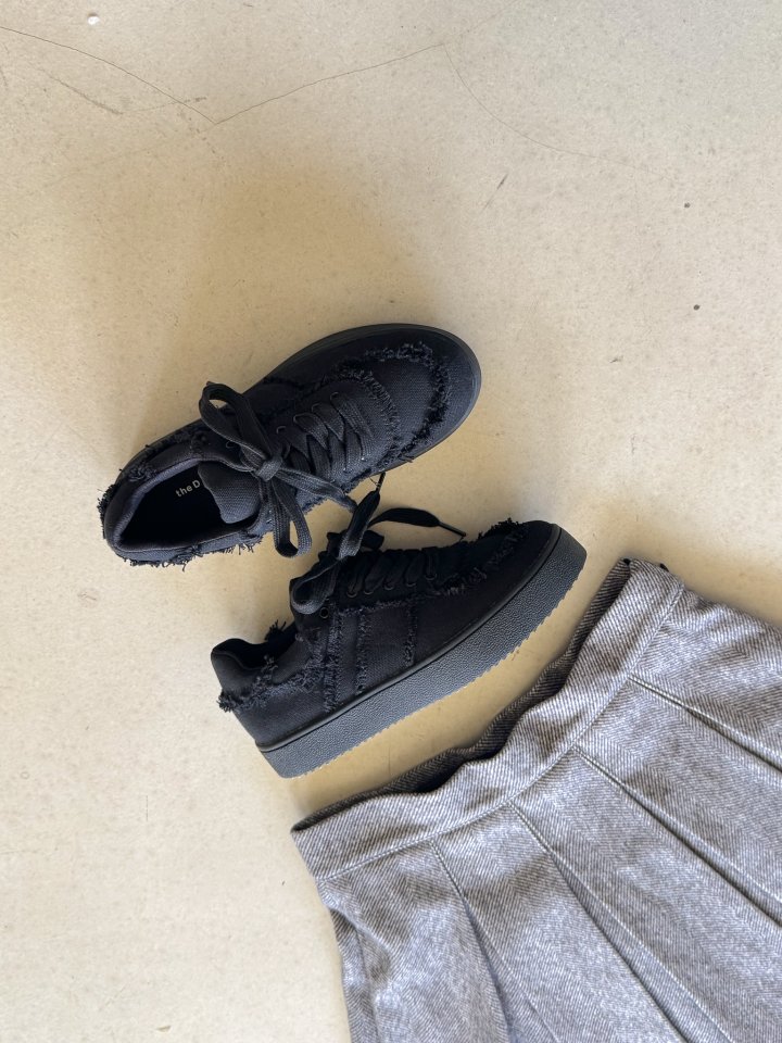 Vade - Korean Women Fashion - #momslook - Denim Point Unique Sneakers - 11
