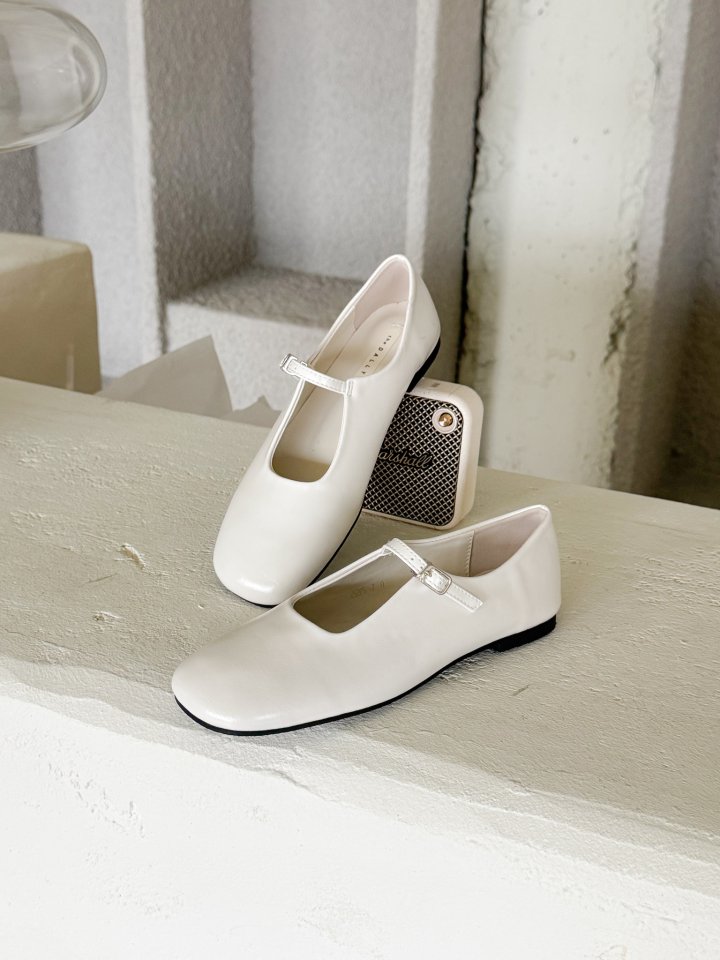 Vade - Korean Women Fashion - #momslook - Square Mary Jane Flats - 8