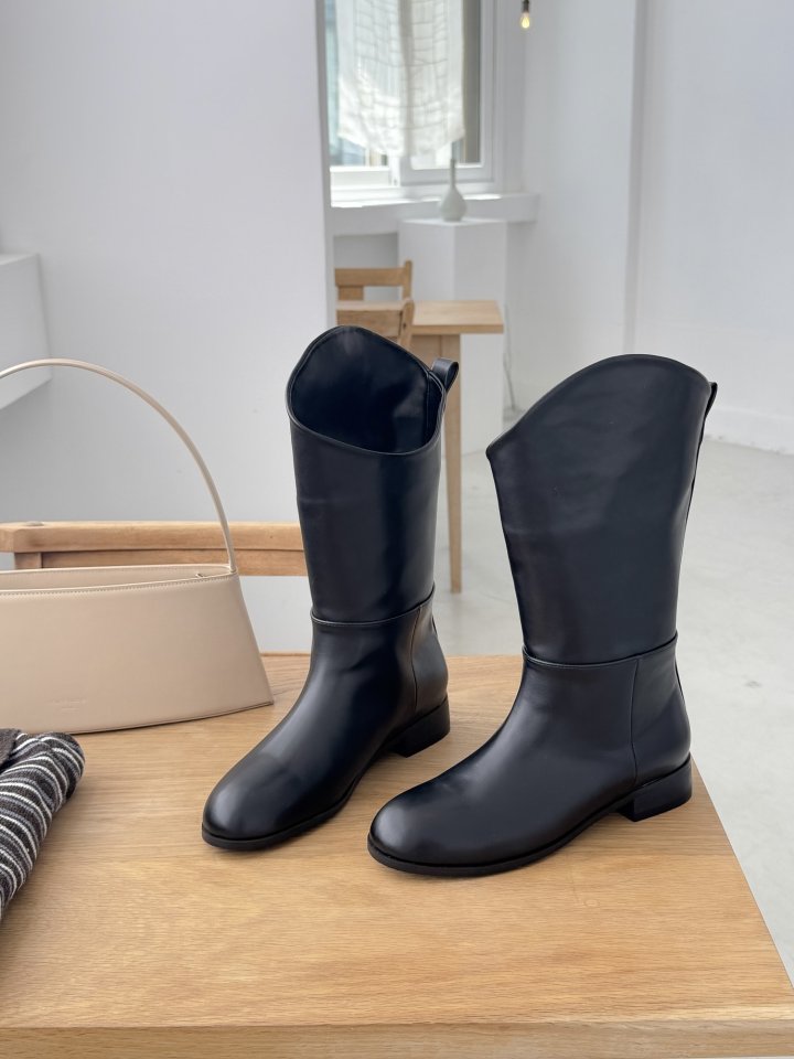 Vade - Korean Women Fashion - #momslook - Basic Half Mid Walker Boots