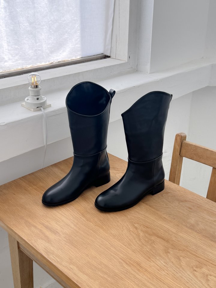 Vade - Korean Women Fashion - #momslook - Basic Half Mid Walker Boots - 7