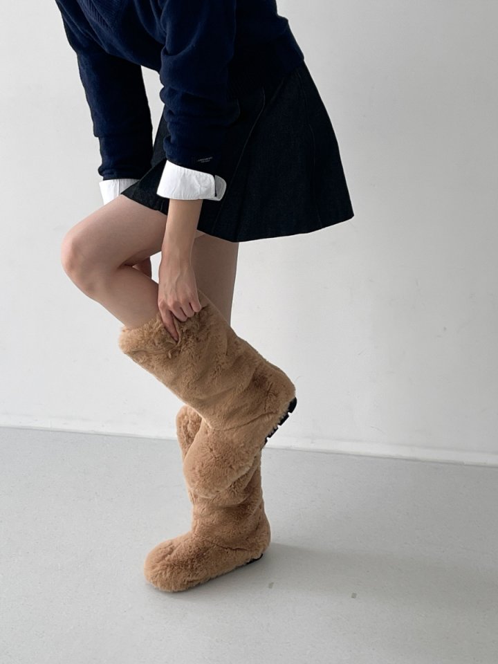 Vade - Korean Women Fashion - #womensfashion - Mid Half Air Suede Police Boots - 4