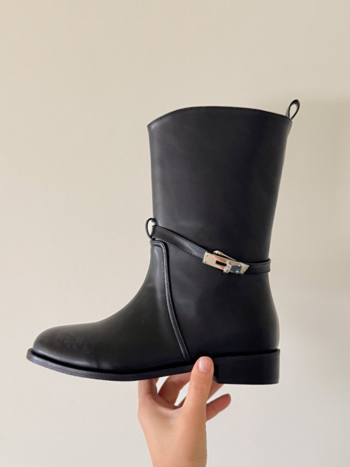 Vade - Korean Women Fashion - #momslook - Buckle Round Half Mid Boots - 7