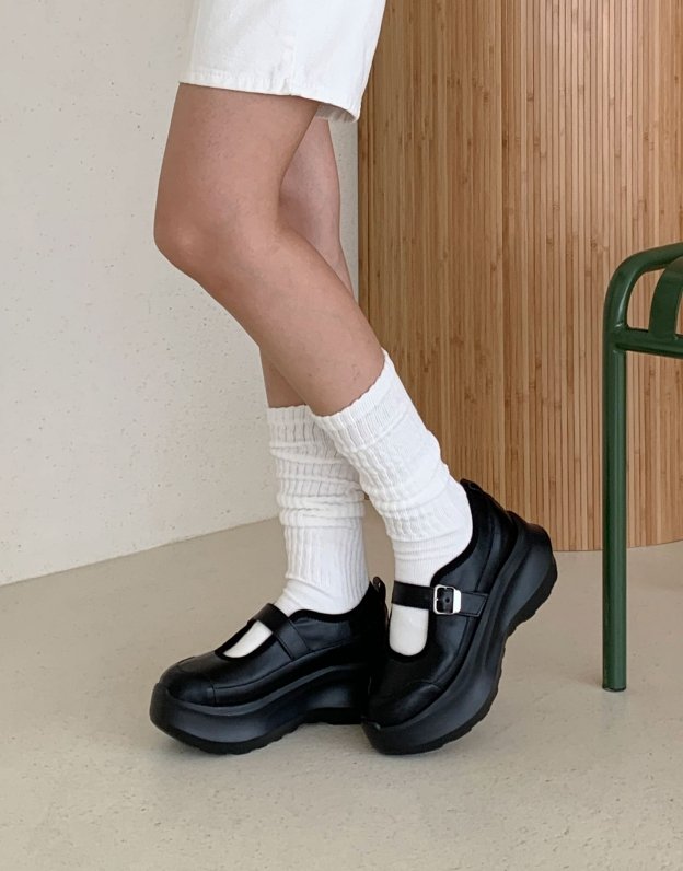 Vade - Korean Women Fashion - #momslook - Round Puffy Mary Jane Sneakers