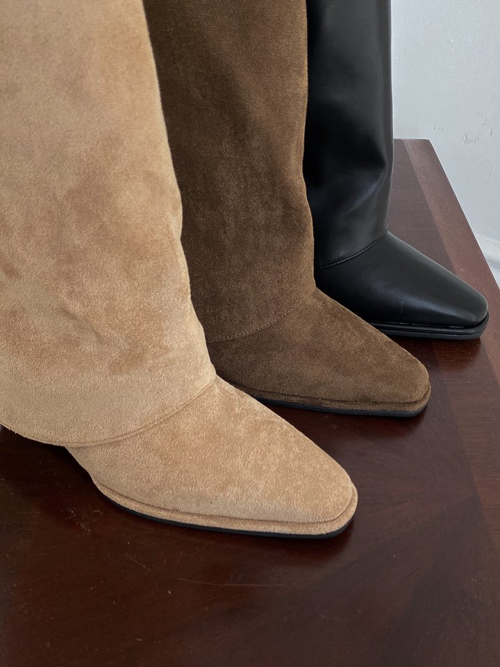 Vade - Korean Women Fashion - #momslook - Suede Slim Round Boots - 6