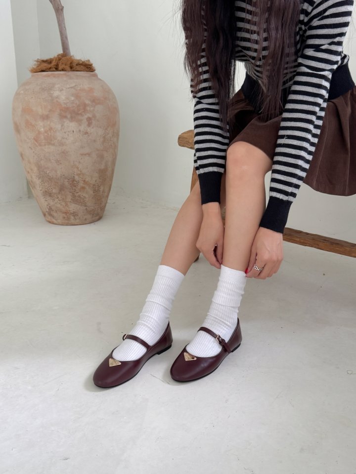 Vade - Korean Women Fashion - #momslook - Gold Point Mary Jane Flats - 10