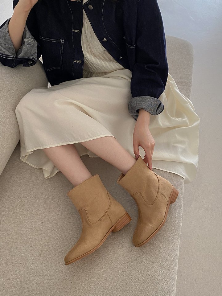 Vade - Korean Women Fashion - #momslook - Low Heel Best Mid Half Boots - 9