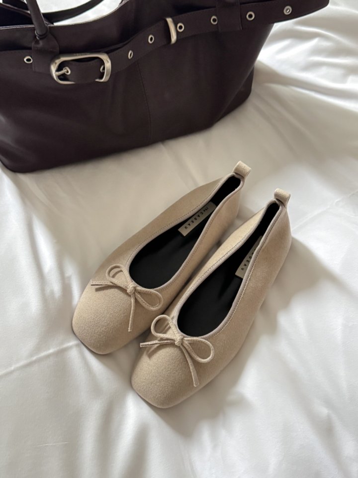 Vade - Korean Women Fashion - #momslook - Square Low Heel Ribbon Flats - 10