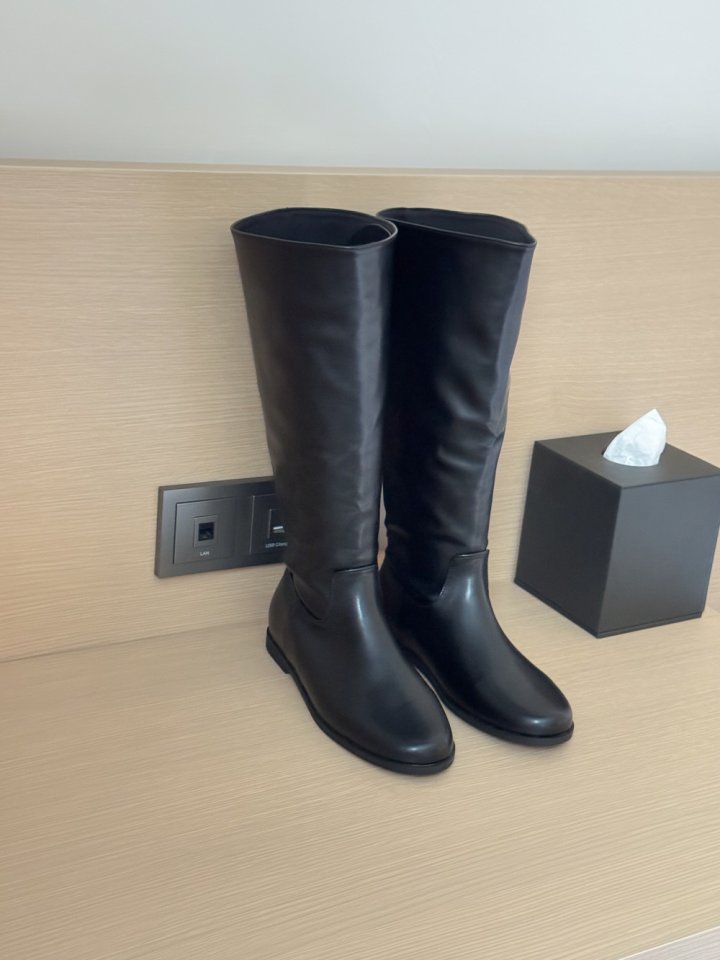 Vade - Korean Women Fashion - #momslook - Basic Firm Mid Half Boots - 2