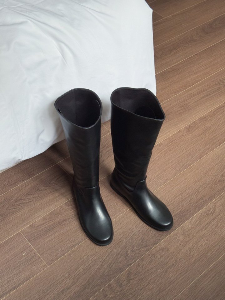 Vade - Korean Women Fashion - #womensfashion - Basic Firm Mid Half Boots - 4