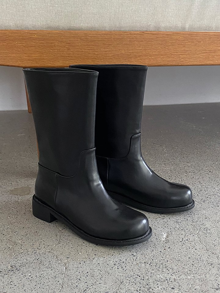 Vade - Korean Women Fashion - #momslook - Low Heel Half Walker Boots - 7