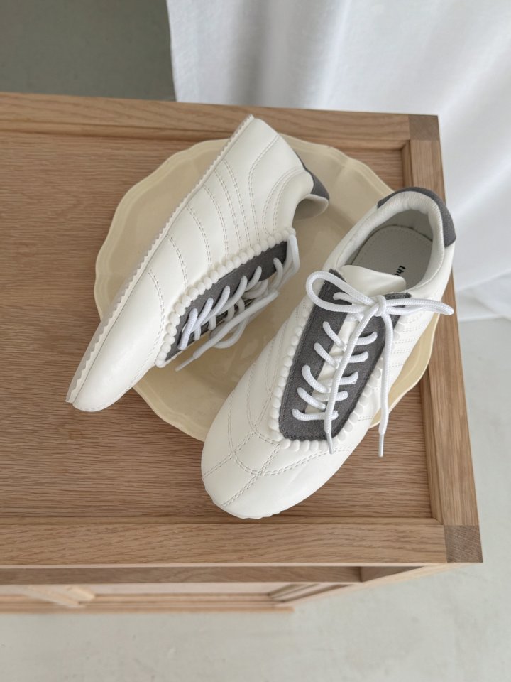 Vade - Korean Women Fashion - #momslook - Strap Slim Sneakers - 7