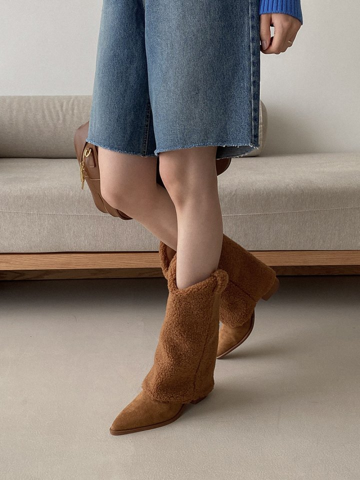 Vade - Korean Women Fashion - #momslook - V-Cut Half Mid Boots - 7