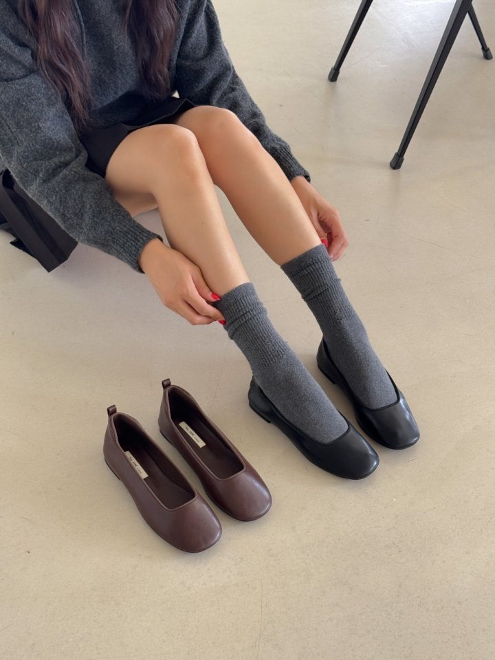 Vade - Korean Women Fashion - #momslook - Soft Cushioned Square Basic Flats - 10