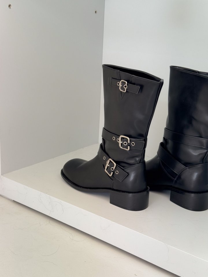 Vade - Korean Women Fashion - #momslook - Half Buckle Boots - 2
