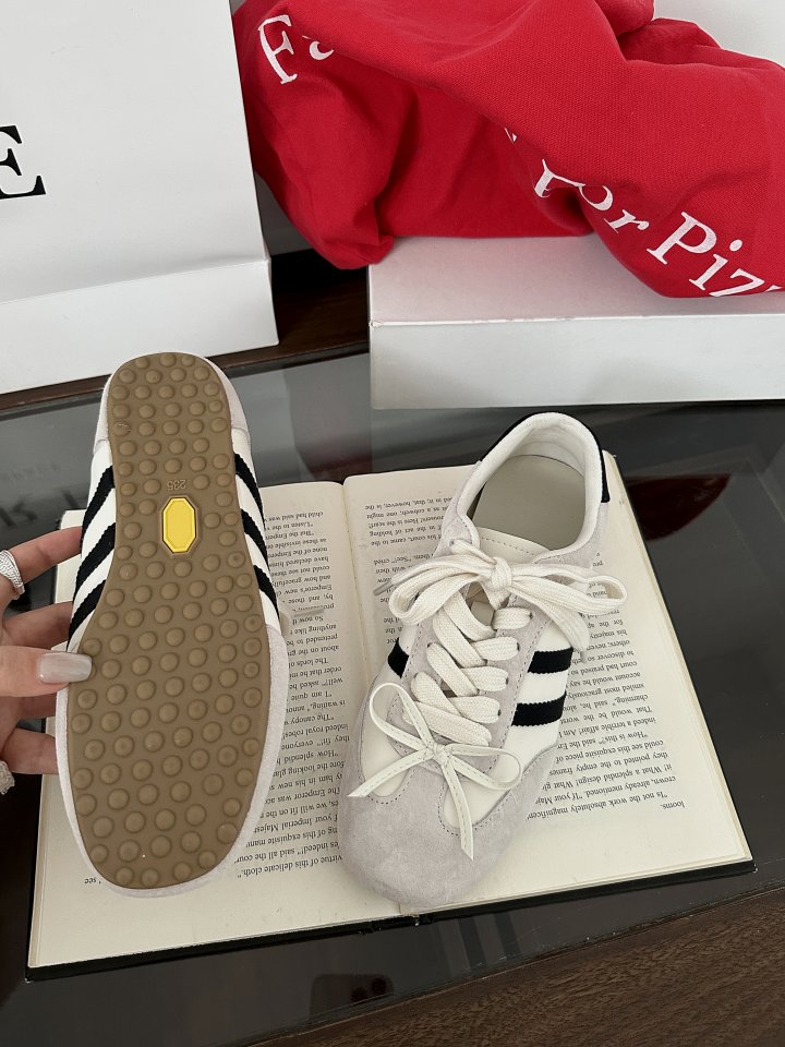 Vade - Korean Women Fashion - #momslook - Cowhide Azel Sneakers - 11