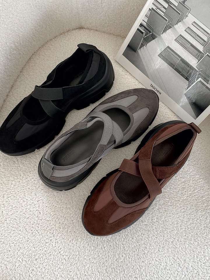 Vade - Korean Women Fashion - #womensfashion - Strap Banding Sneakers - 4