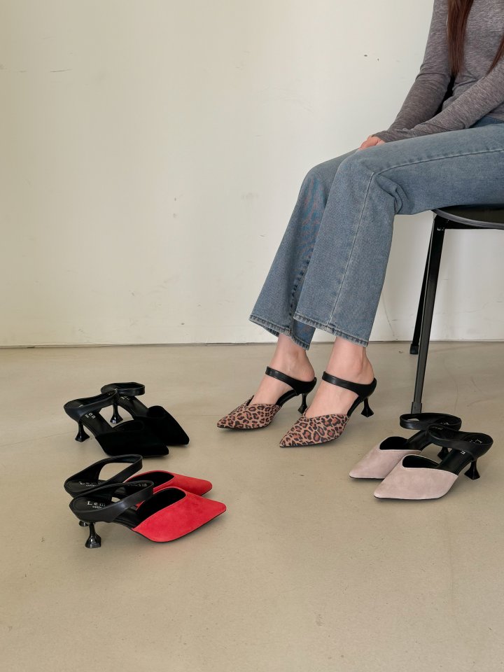 Vade - Korean Women Fashion - #momslook - Two-Tone Stiletto Mule Heels - 11