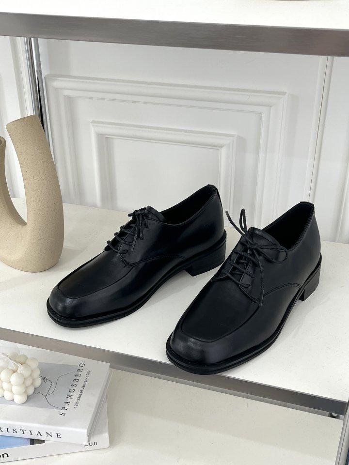 Vade - Korean Women Fashion - #womensfashion - Black Feminism Loafers - 4