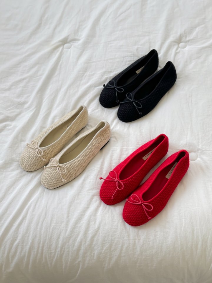 Vade - Korean Women Fashion - #momslook - Fall Ribbon Flats - 2