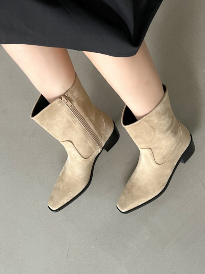 Vade - Korean Women Fashion - #momslook - Short Half Middle Boots - 5