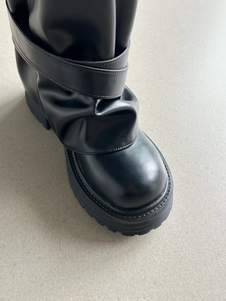 Vade - Korean Women Fashion - #momslook - Mountain Buckle Walker Boots - 9