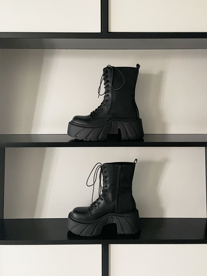 Vade - Korean Women Fashion - #momslook - Middle Walker Boots - 8