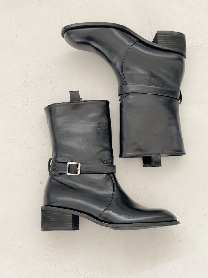 Vade - Korean Women Fashion - #momslook - Walker Ankle Boots - 2