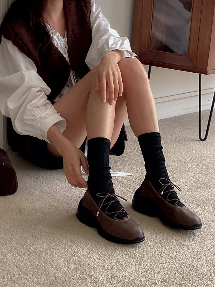 Vade - Korean Women Fashion - #momslook - Flat Platform Sneakers - 9