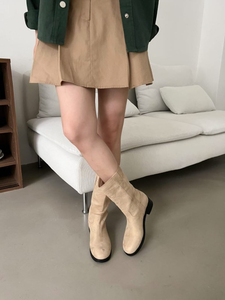 Vade - Korean Women Fashion - #momslook - Mid Half Suede Boots - 2