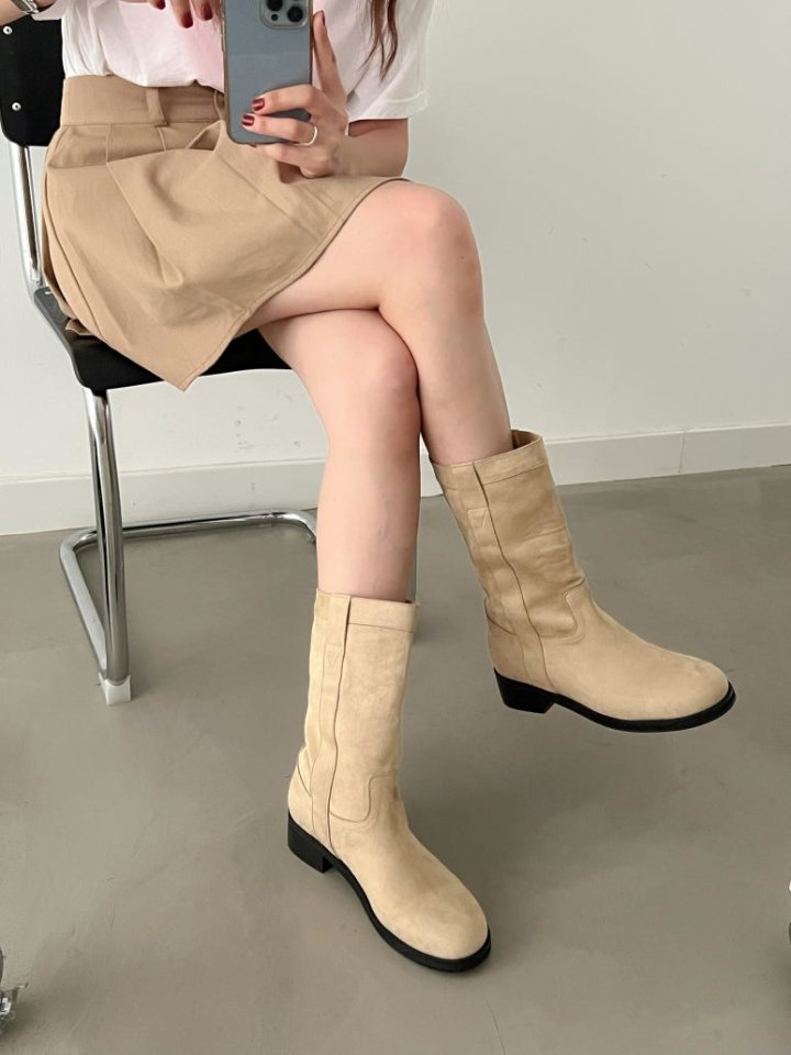 Vade - Korean Women Fashion - #womensfashion - Mid Half Suede Boots - 4