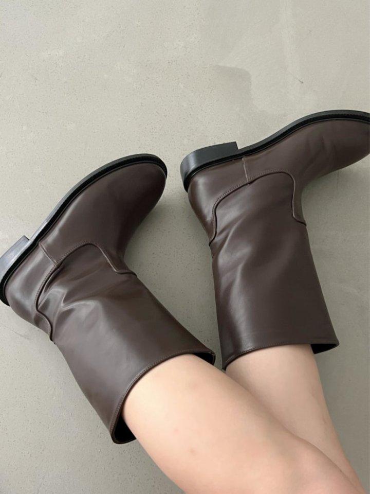 Vade - Korean Women Fashion - #momslook - Round Mid Half Boots - 11