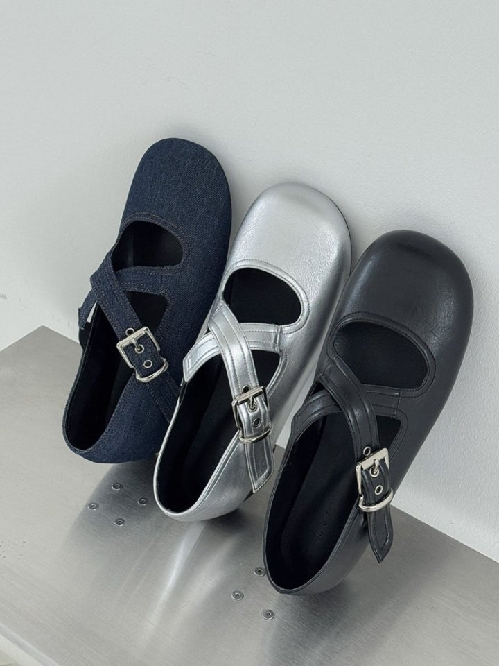 Vade - Korean Women Fashion - #momslook - Cross Strap Square Mary Jane Flats